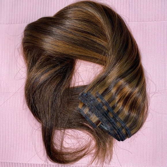 Brown Highlights #2/6/1 Clip In Extensions 7 piece - Picture 1 of 3